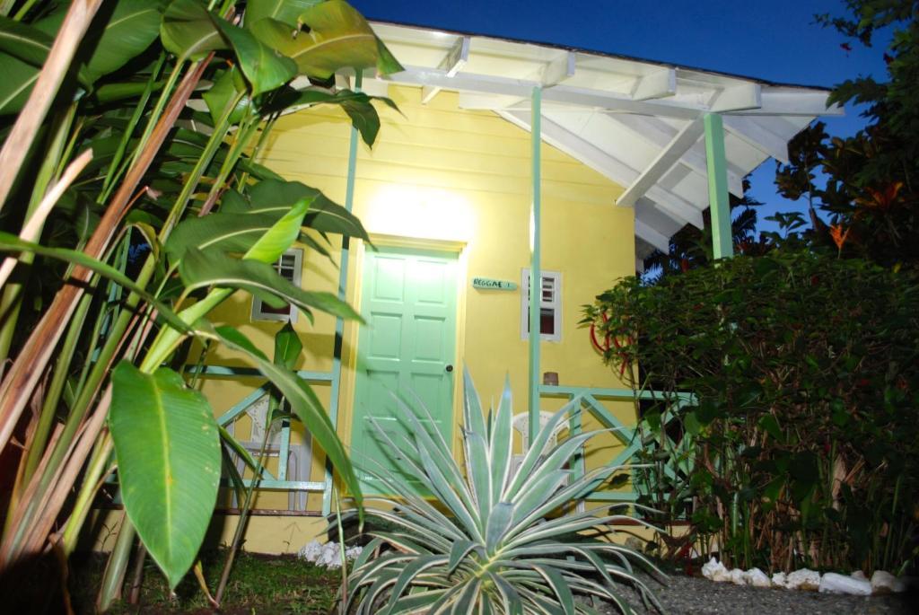 Hotel Jamaican Colors Pleasant Hill Oda fotoğraf